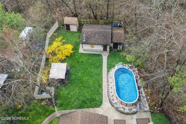 164 W 3rd Street, Howell, NJ 07731