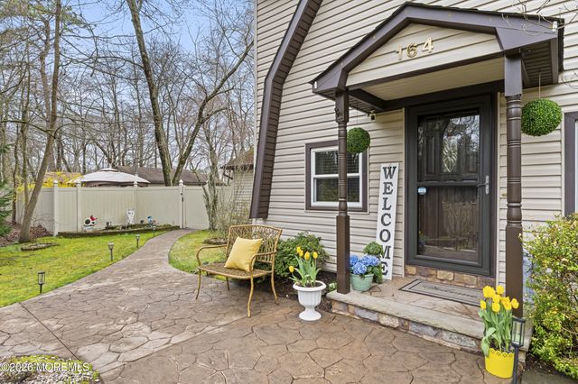 164 W 3rd Street, Howell, NJ 07731