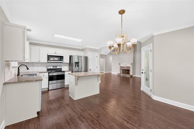 1239 Oak Springs Way, Statham, GA 30666