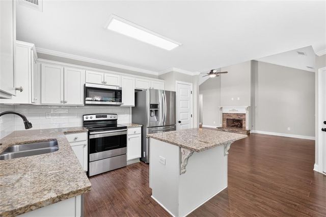 1239 Oak Springs Way, Statham, GA 30666