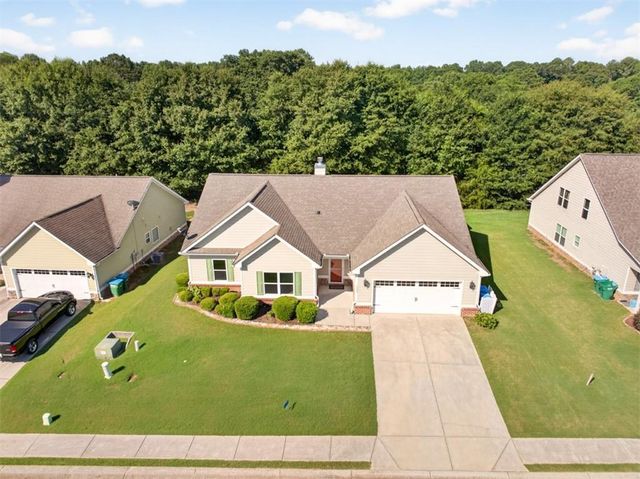 1239 Oak Springs Way, Statham, GA 30666