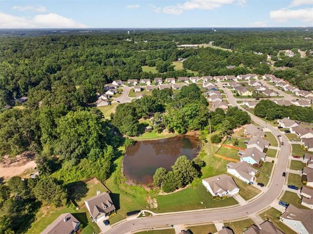 1239 Oak Springs Way, Statham, GA 30666
