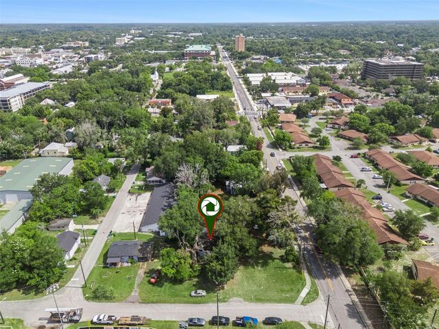 335 E WALTS AVENUE, Deland, FL 32724