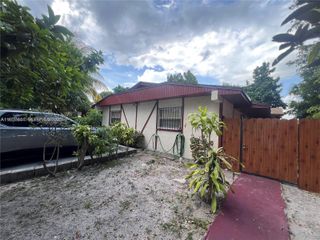 1581 NE 117 ST, Miami, FL 33161
