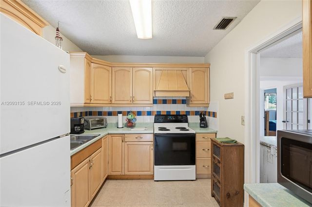 135 SW 27th Road, Miami, FL 33129