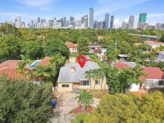 135 SW 27th Road, Miami, FL 33129