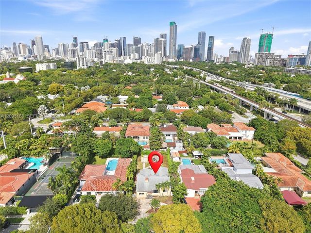 135 SW 27th Road, Miami, FL 33129