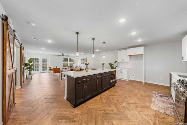 246 Sprucewood, San Antonio, TX 78216