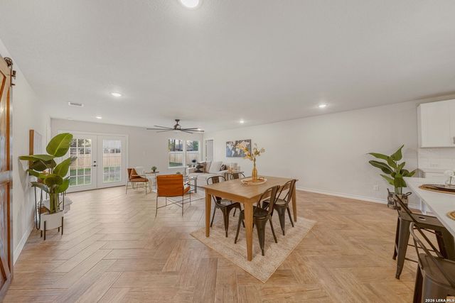 246 Sprucewood, San Antonio, TX 78216