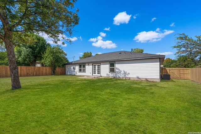 246 Sprucewood, San Antonio, TX 78216