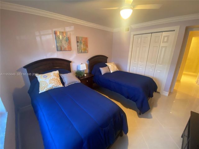 6471 Bay Club Dr 2, Fort Lauderdale, FL 33308