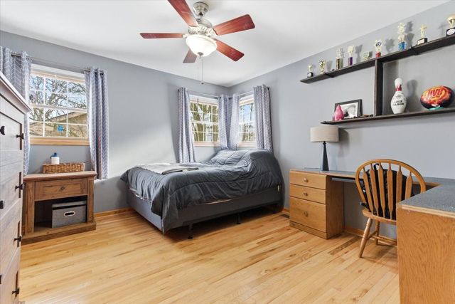 492 Patricia Court, Grayslake, IL 60030