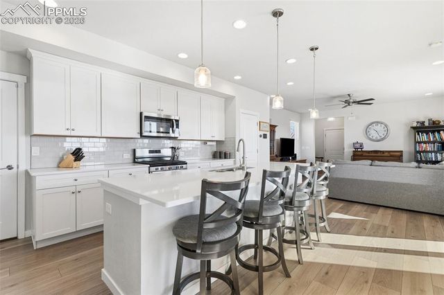 5823 Summer Dream Drive, Colorado Springs, CO 80923