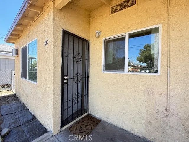 818 E C St, Colton, CA 92324
