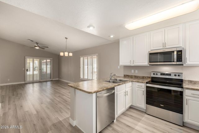 1120 N VAL VISTA Drive 92, Gilbert, AZ 85234