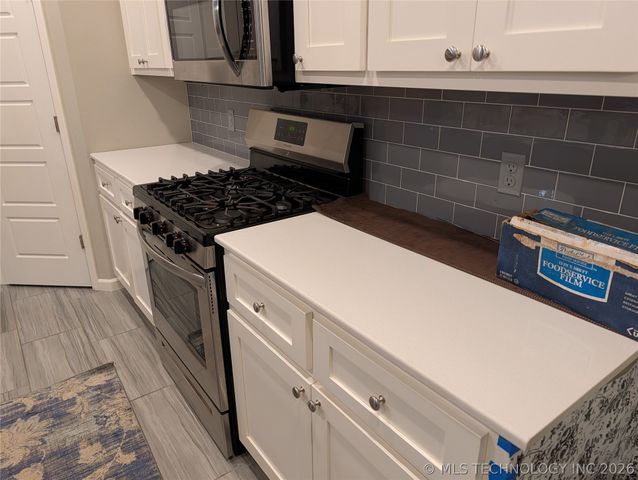 744 E 139th Place, Glenpool, OK 74033