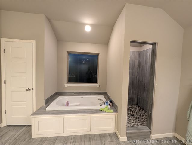 744 E 139th Place, Glenpool, OK 74033