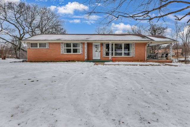 1105 Palmyra Rd, Clarksville, TN 37040