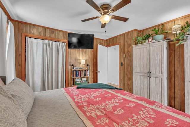 1105 Palmyra Rd, Clarksville, TN 37040