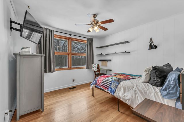 1105 Palmyra Rd, Clarksville, TN 37040