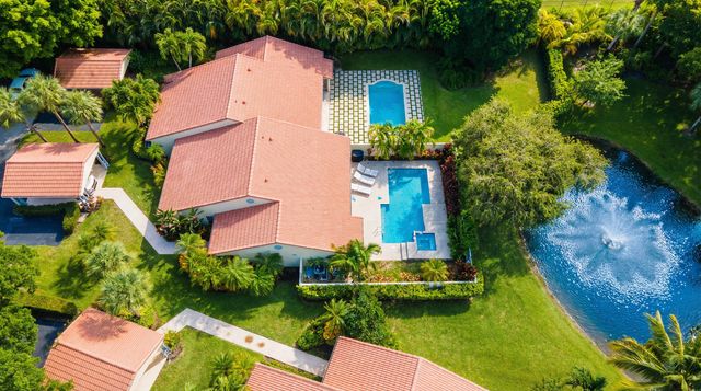 2236 Las Casitas Drive, Wellington, FL 33414