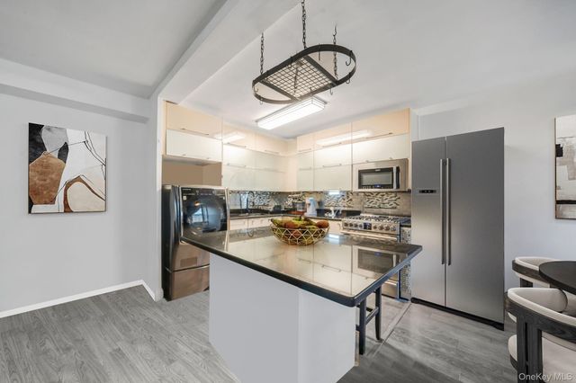 1020 Elton Street 18BB, Brooklyn, NY 11208