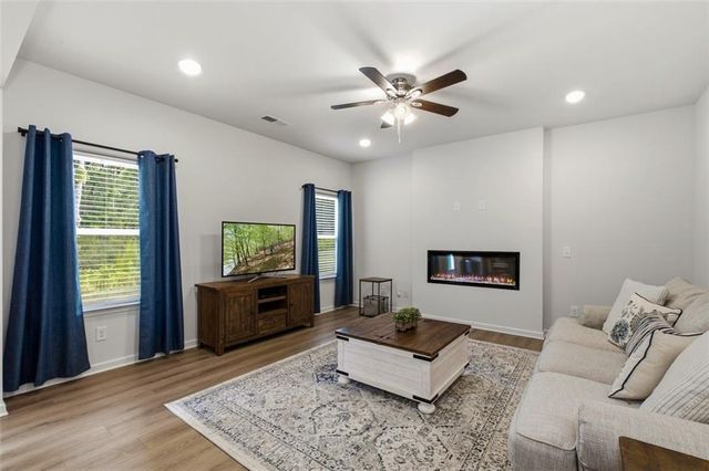 383 Morgan Road, Carrollton, GA 30116