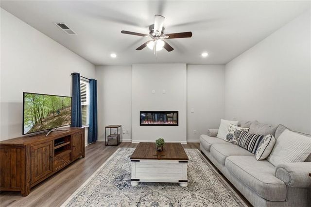 383 Morgan Road, Carrollton, GA 30116