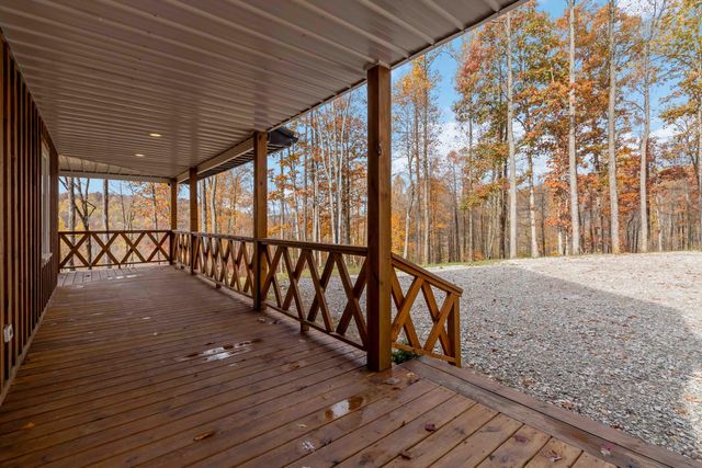 949 3447 Highway, Mckee, KY 40447