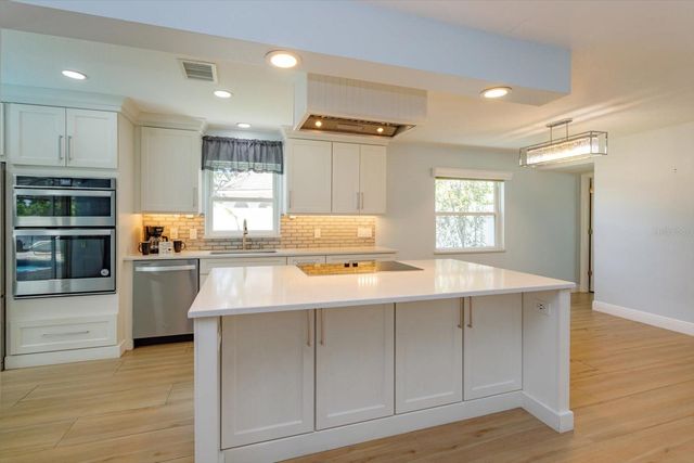 515 HUXFORD COURT, Lake Mary, FL 32746