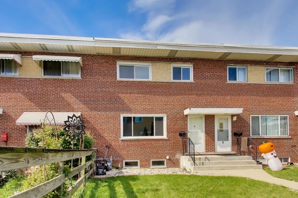 6 E Judith Ann Drive, Mount Prospect, IL 60056 — photo 2