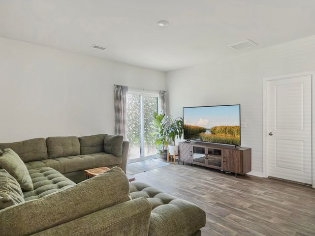 240 Sweet Cherry Lane, Summerville, SC 29486
