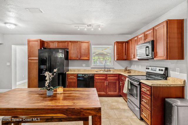 71 Katherine Boulevard, Melbourne, FL 32904