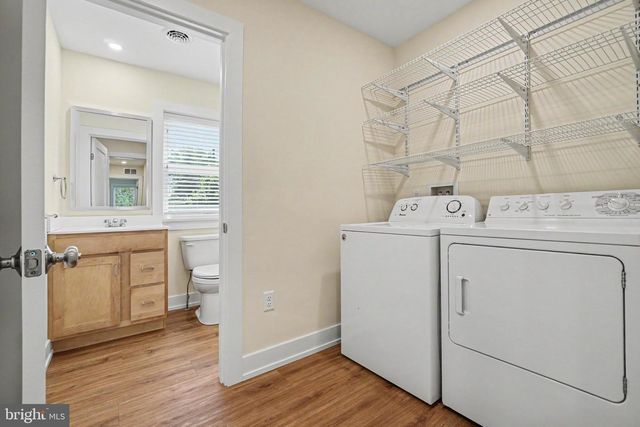 252 E AREBA AVE, Hershey, PA 17033