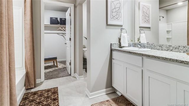 8112 Caden Lane, Iowa, LA 70647