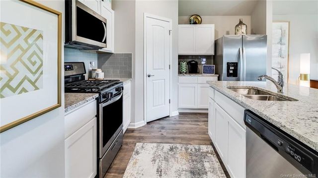 8112 Caden Lane, Iowa, LA 70647