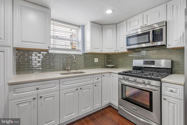 137 SIGEL ST, Philadelphia, PA 19148