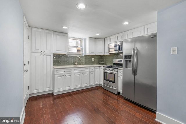 137 SIGEL ST, Philadelphia, PA 19148