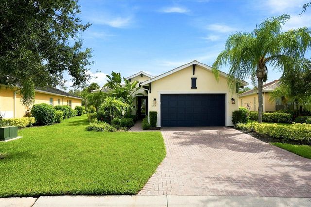 5057 LAKE OVERLOOK AVENUE, Bradenton, FL 34208