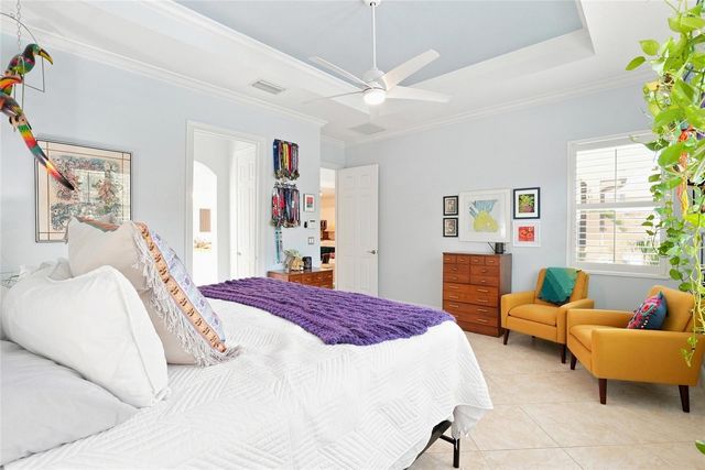 5057 LAKE OVERLOOK AVENUE, Bradenton, FL 34208