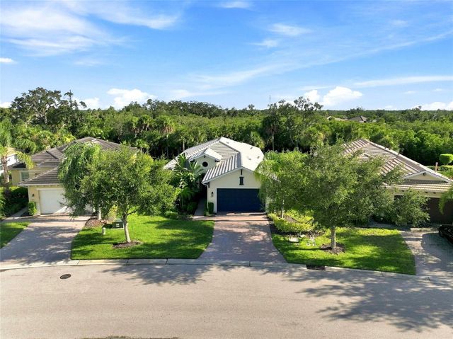 5057 LAKE OVERLOOK AVENUE, Bradenton, FL 34208