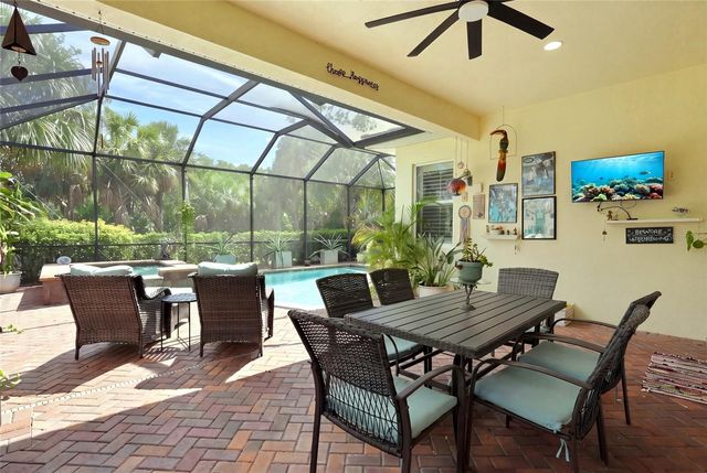 5057 LAKE OVERLOOK AVENUE, Bradenton, FL 34208