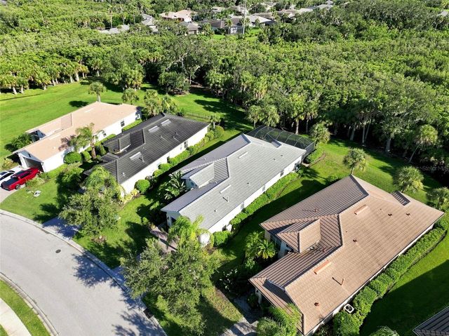 5057 LAKE OVERLOOK AVENUE, Bradenton, FL 34208