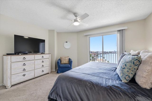 610 ISLAND WAY 607, Clearwater Beach, FL 33767