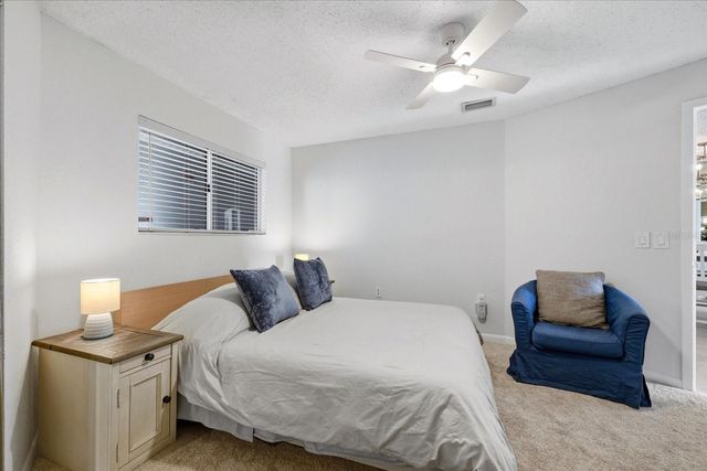 610 ISLAND WAY 607, Clearwater Beach, FL 33767