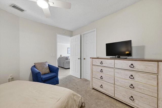 610 ISLAND WAY 607, Clearwater Beach, FL 33767