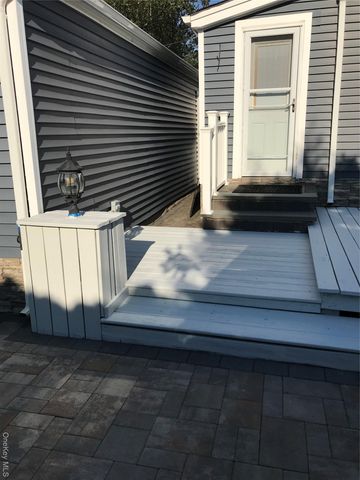 16 Magnolia Drive, Kings Park, NY 11754