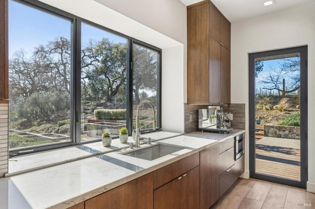 1135 Soda Canyon Rd, Napa, CA 94558