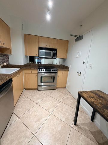 9195 Collins Avenue 913, Surfside, FL 33154