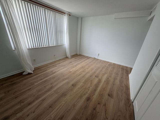 9195 Collins Avenue 913, Surfside, FL 33154